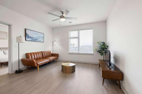 Stunning Nulu 1BR of CozySuites 08